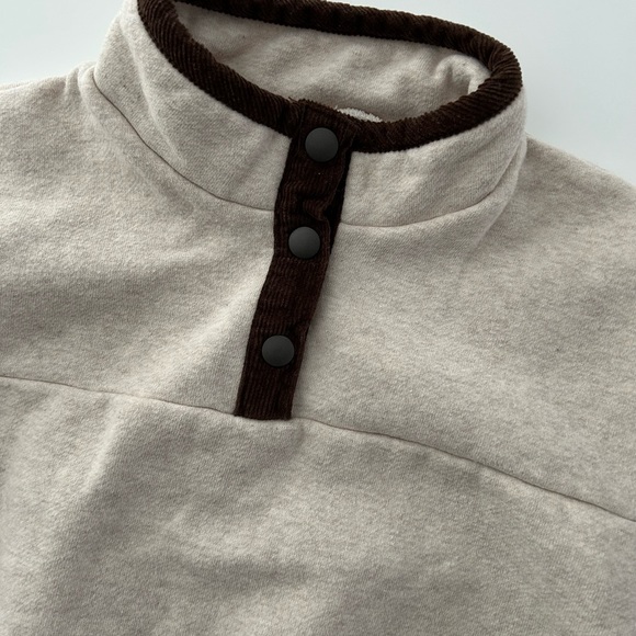 Baby Sweater - Picture 4 of 5